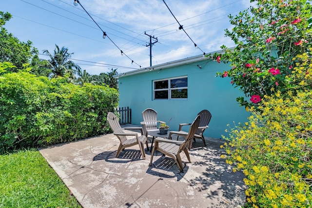 301 SW 1st Ave, Delray Beach, FL 33444 - view of patio