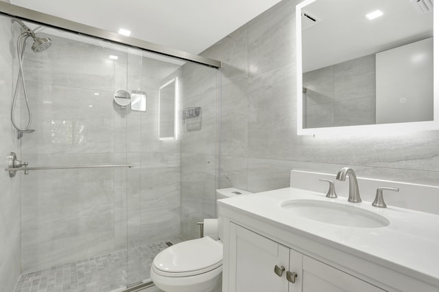 545 Trace Cir Unit 106, Deerfield Beach, FL 33441 - full bath featuring toilet, tile walls, a shower stall, and vanity