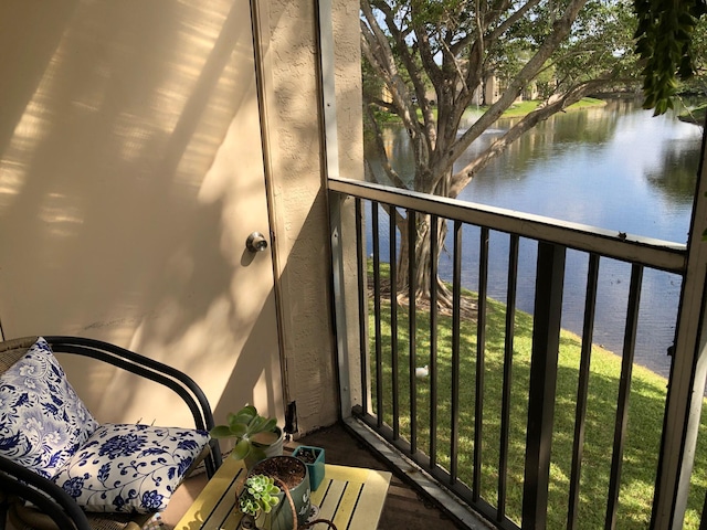 720 Cypress Ln Unit K, Deerfield Beach, FL 33064 - balcony featuring a water view