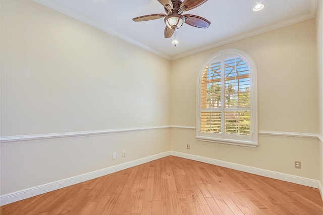 9400 Briarcliff Trce, Port Saint Lucie, FL 34986 - spare room featuring light wood-type flooring, baseboards, ceiling fan, crown molding, and recessed lighting