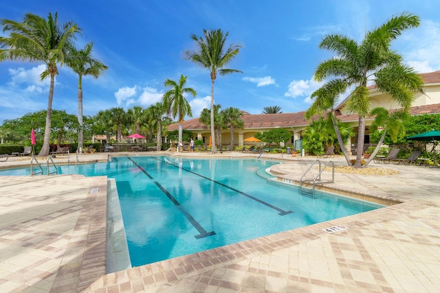 9400 Briarcliff Trce, Port Saint Lucie, FL 34986 - community pool with a patio