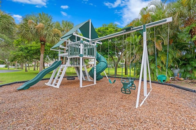 1010 Delray Lakes Dr, Delray Beach, FL 33444 - view of community playground