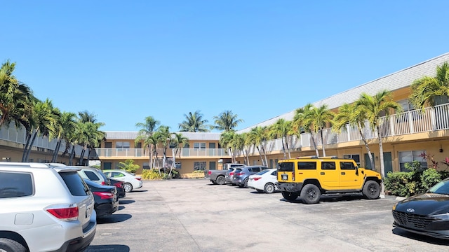 4061 N Dixie Hwy Unit 3, Oakland Park, FL 33334 - view of uncovered parking lot