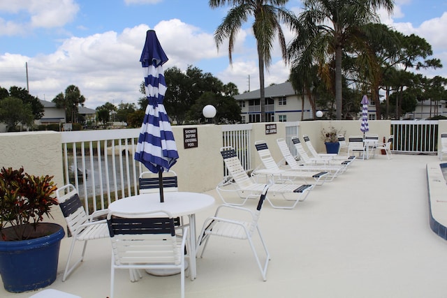 1500 SE Royal Green Cir Unit 208, Port Saint Lucie, FL 34952 - view of patio / terrace