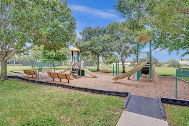 11354 Mainsail Ct, Wellington, FL 33449 - communal playground with a yard