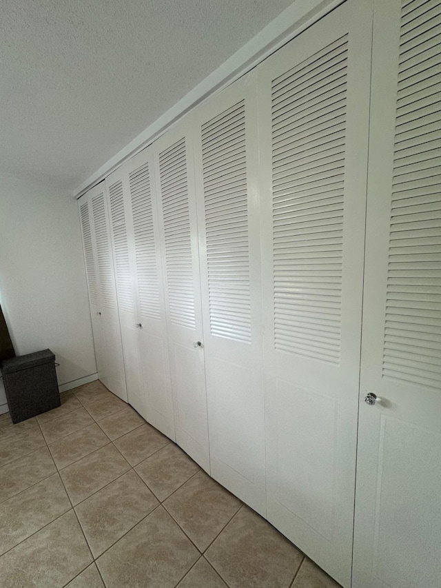 4441 NW 16th St Unit J210, Lauderhill, FL 33313 - detailed view of a textured ceiling