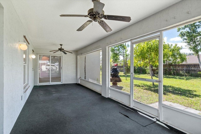531 SE Evergreen Ter, Port Saint Lucie, FL 34983 - unfurnished sunroom with ceiling fan