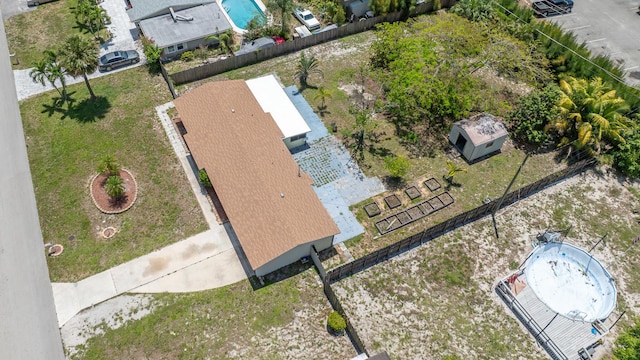 drone / aerial view of a pool area