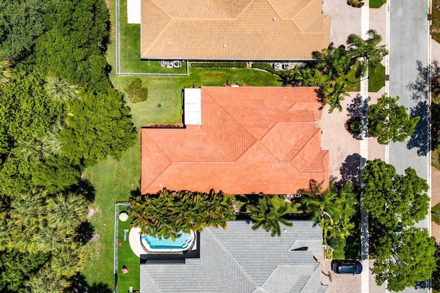 473 Cottagewood Ln, West Palm Beach, FL 33411 - aerial view of a pool area