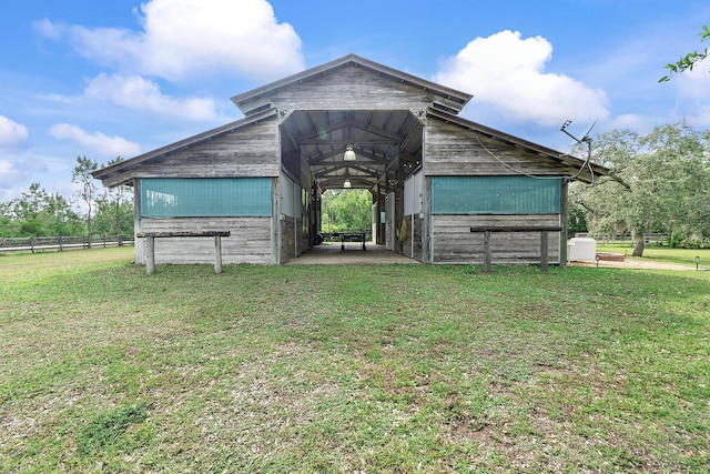 32801 US Highway 441 N Unit 64, Okeechobee, FL 34972 - view of outdoor structure featuring an outdoor structure and an exterior structure