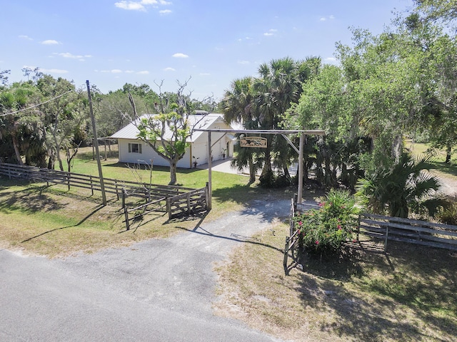 32801 US Highway 441 N Unit 64, Okeechobee, FL 34972 - view of front of property with dirt driveway