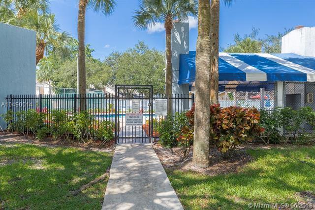 2167 Champions Way N, Lauderdale, FL 33068 - gate featuring fence