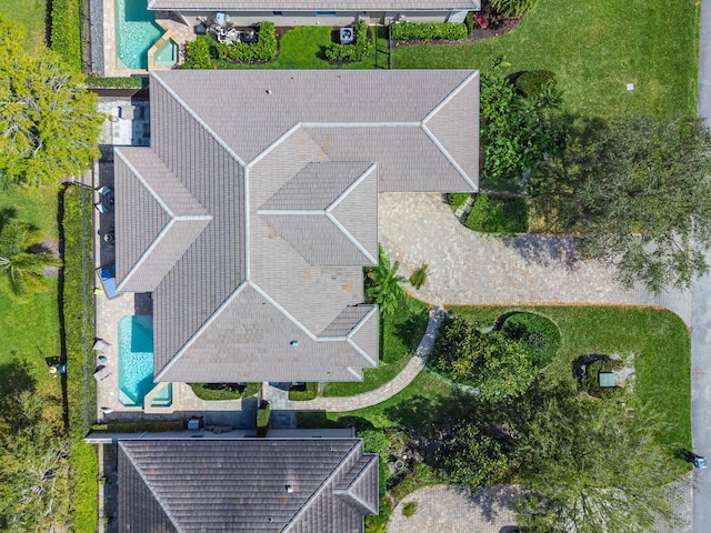 2068 Wightman Dr, Wellington, FL 33414 - bird's eye view of a pool area