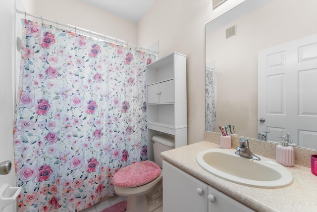 3518 Shoma Dr, Royal Palm Beach, FL 33414 - bathroom featuring toilet, vanity, curtained shower, and tile patterned flooring