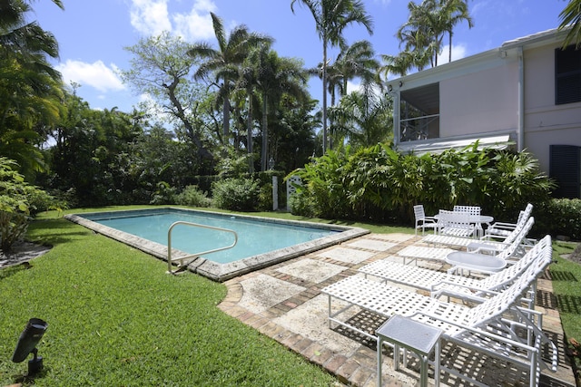 218 El Brillo Way, Palm Beach, FL 33480 - swimming pool with a patio and a yard
