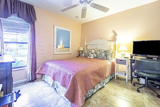 bedroom with a ceiling fan