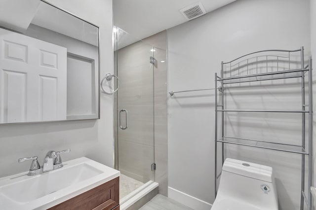 125 E Hart St, Lantana, FL 33462 - bathroom featuring a stall shower and vanity