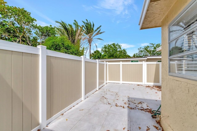 125 E Hart St, Lantana, FL 33462 - view of patio / terrace
