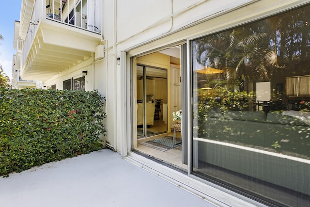 4001 S Ocean Blvd Unit 118, South Palm Beach, FL 33480 - view of doorway to property