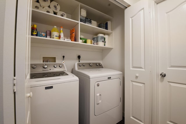 255 NE 3rd Ave Unit 2-516, Delray Beach, FL 33444 - laundry room featuring washing machine and clothes dryer