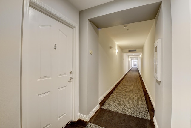 255 NE 3rd Ave Unit 2-516, Delray Beach, FL 33444 - corridor featuring carpet floors and baseboards