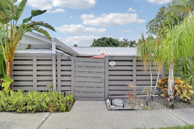 1801 S US Highway 1 Unit 7C, Jupiter, FL 33477 - view of gate
