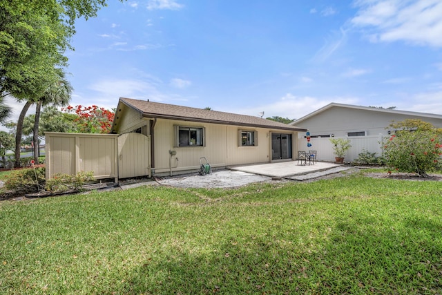 1 Danby Pl, Boynton Beach, FL 33426 - rear view of property featuring a patio