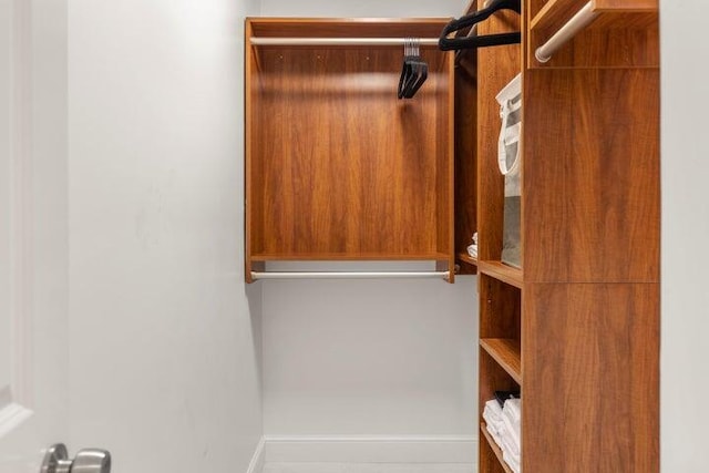 921 SE 13th Ct, Deerfield Beach, FL 33441 - view of spacious closet