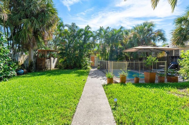 341 NE 7th Ave, Delray Beach, FL 33483 - view of yard