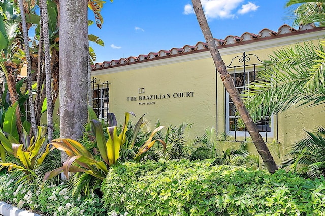 301 Australian Ave Unit 305, Palm Beach, FL 33480 - view of community / neighborhood sign