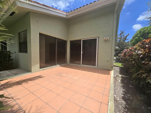 20975 Del Casa Dr, Boca Raton, FL 33433 - view of patio / terrace