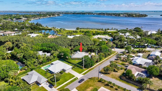 3020 SE St Lucie Blvd, Stuart, FL 34997 - aerial view of residential area featuring a nearby body of water