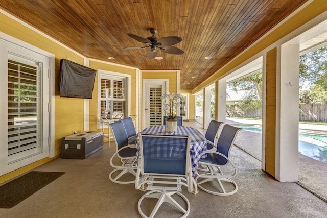 3020 SE St Lucie Blvd, Stuart, FL 34997 - view of patio with ceiling fan, outdoor dining area, and fence
