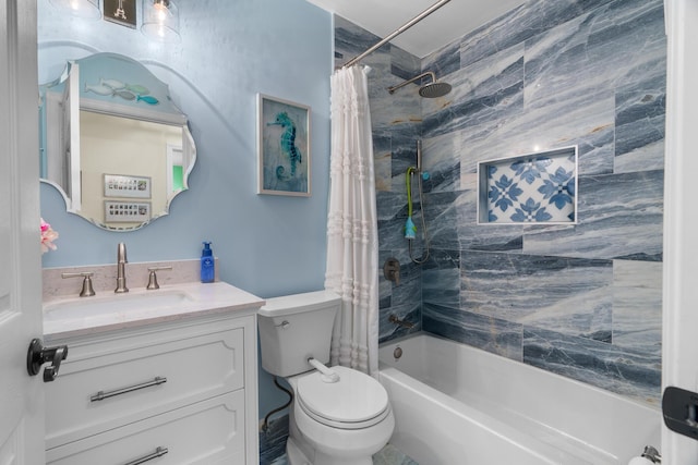 7884 Travlers Tree Dr, Boca Raton, FL 33433 - full bathroom featuring shower / bath combo, vanity, and toilet