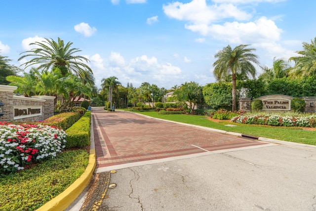 7884 Travlers Tree Dr, Boca Raton, FL 33433 - view of surrounding community