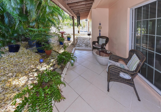 1116 NE Oceanview Cir, Jensen Beach, FL 34957 - view of patio / terrace