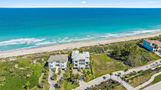 drone / aerial view of expansive beach
