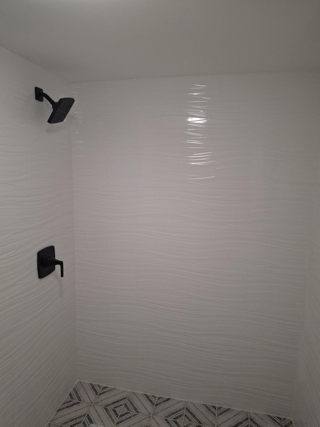 6515 Chasewood Dr Unit D, Jupiter, FL 33458 - bathroom view of tiled shower