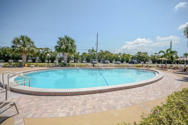 134 Southampton Unit B, West Palm Beach, FL 33417 - community pool with a patio