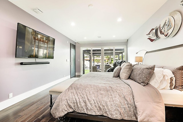 311 SE 11th St, Pompano Beach, FL 33060 - bedroom featuring access to exterior, wood finished floors, baseboards, and recessed lighting