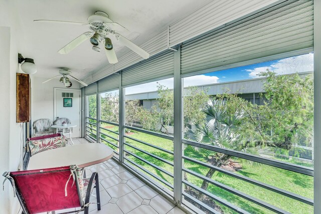 128 Capri C, Delray Beach, FL 33484 - sunroom with ceiling fan