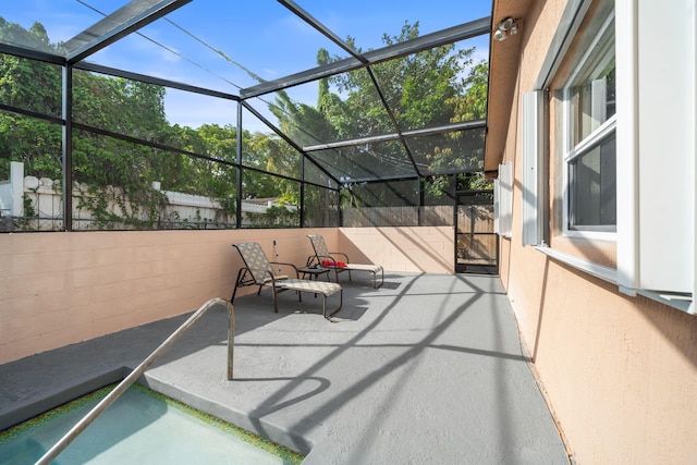 318 Gale Pl, West Palm Beach, FL 33409 - view of patio