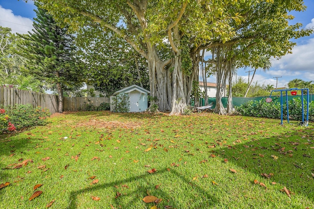 1511 S Palmway, Lake Worth Beach, FL 33460 - view of yard with a playground
