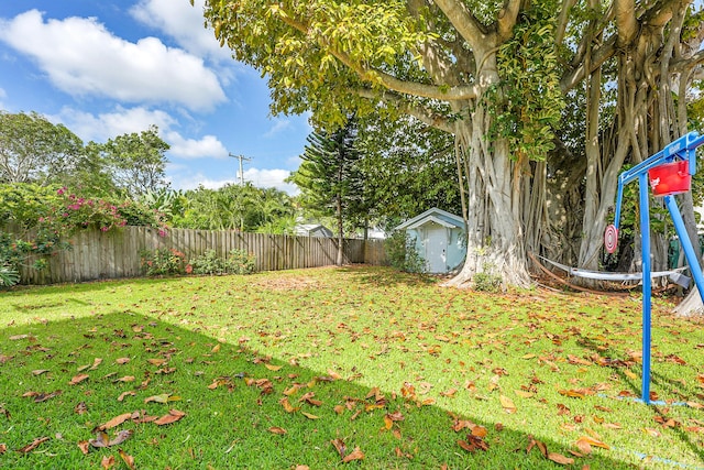 1511 S Palmway, Lake Worth Beach, FL 33460 - view of yard