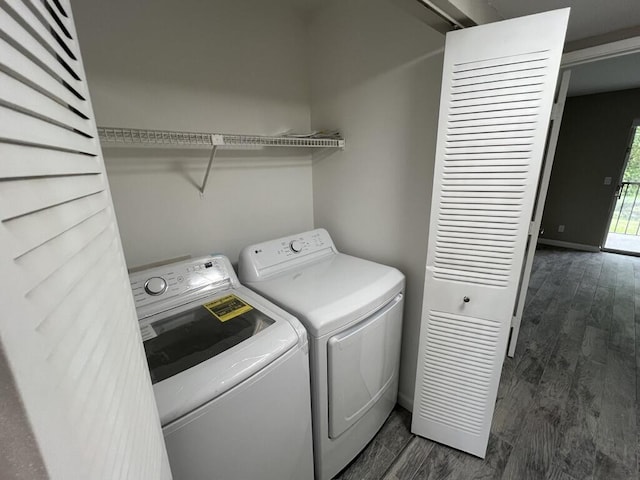 1432 Meadows Cir W, Boynton Beach, FL 33436 - laundry area featuring washer and dryer and dark wood-type flooring