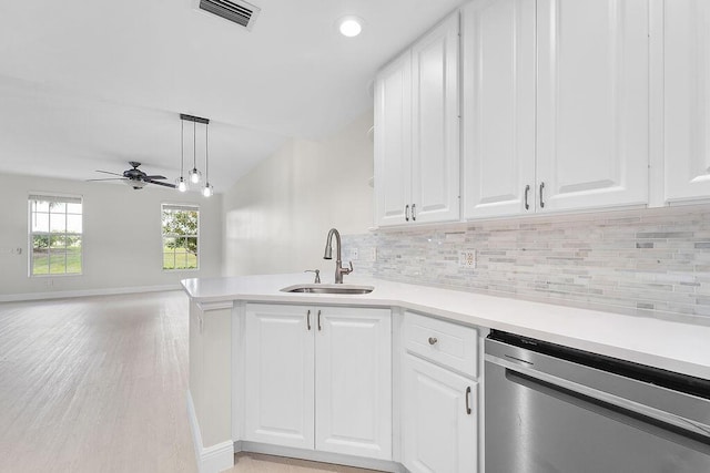 122 Ashley Ct, Jupiter, FL 33458 - kitchen featuring a sink, dishwasher, backsplash, ceiling fan, and recessed lighting