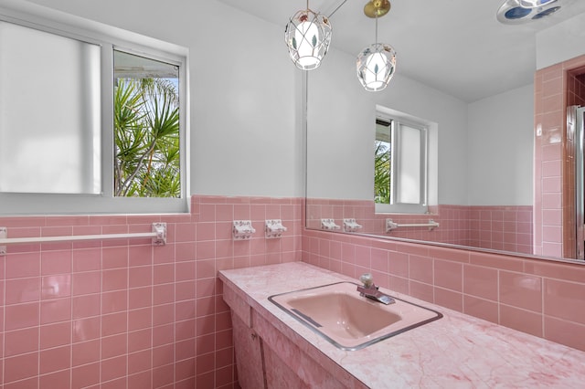 1101 SE 7th Ct, Deerfield Beach, FL 33441 - bathroom featuring healthy amount of natural light and vanity