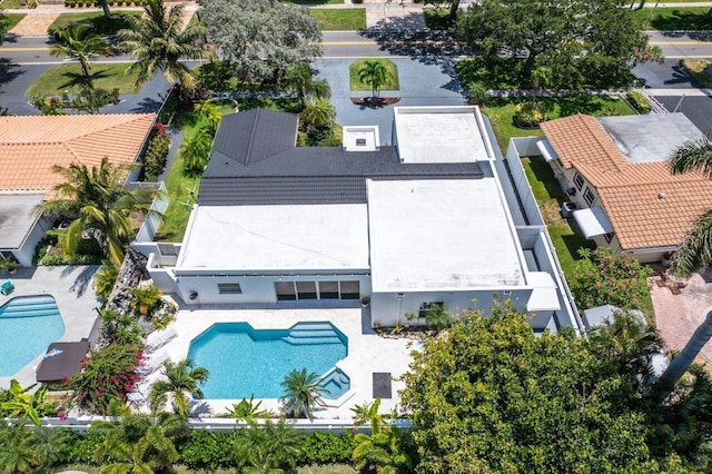 2611 NE 49th St, Lighthouse Point, FL 33064 - view of subject property featuring a pool