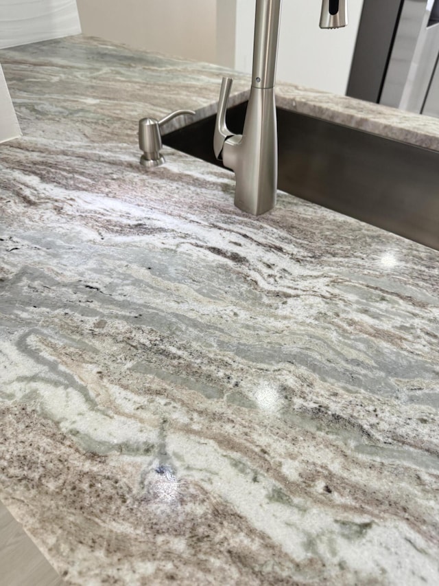 14814 Wildflower Ln, Delray Beach, FL 33446 - detailed view of light stone counters