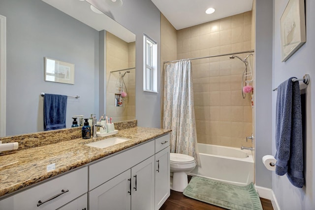 5968 Jasmine Ln, Westlake, FL 33470 - full bathroom with wood finished floors, shower / bath combo, toilet, vanity, and baseboards